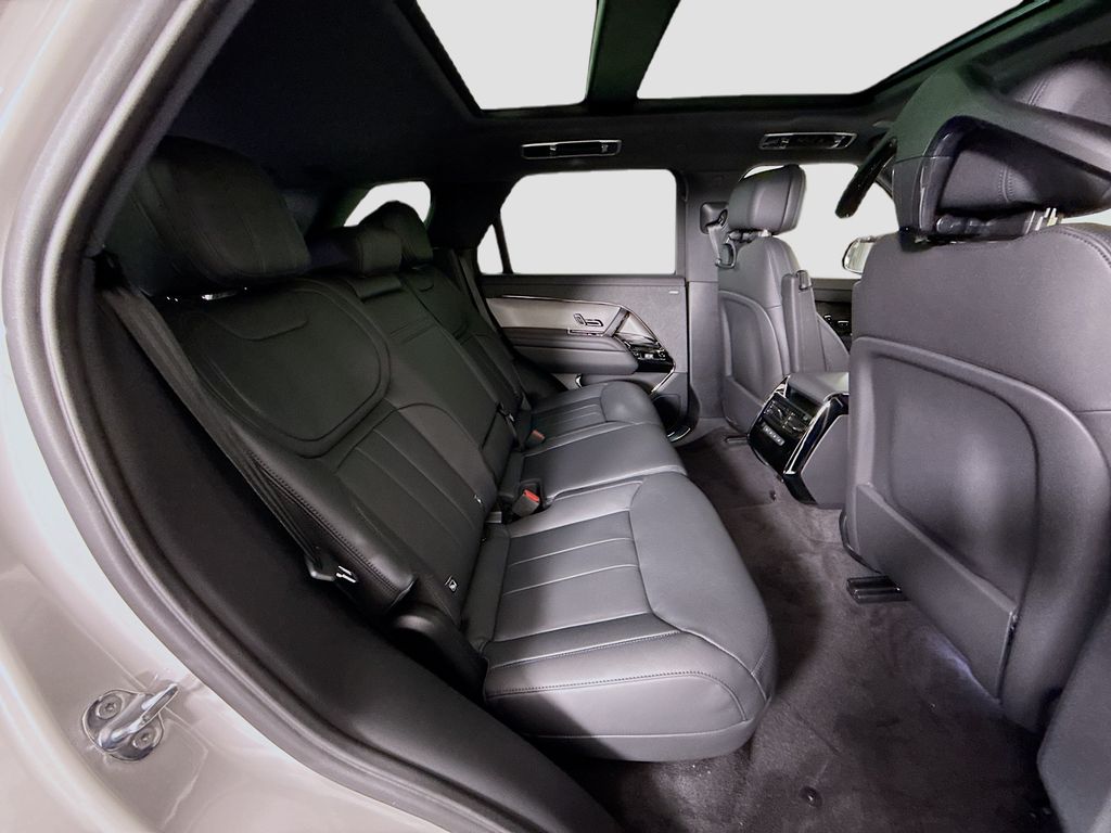 Thumbnail: 2026 Land Rover Range Rover Sport - 24