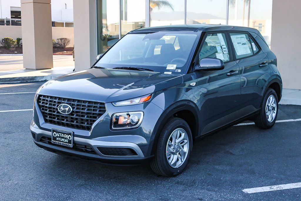 New 2026 Gray Hyundai SE image 4