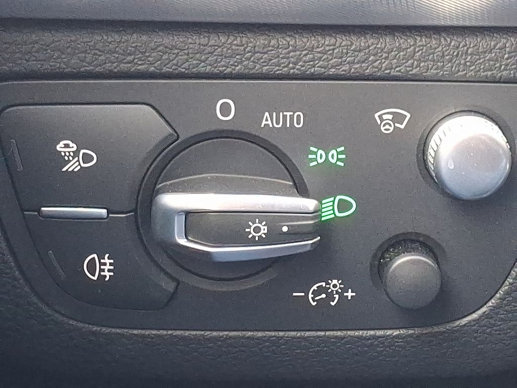 Thumbnail: 2023 Audi Q5 - 26