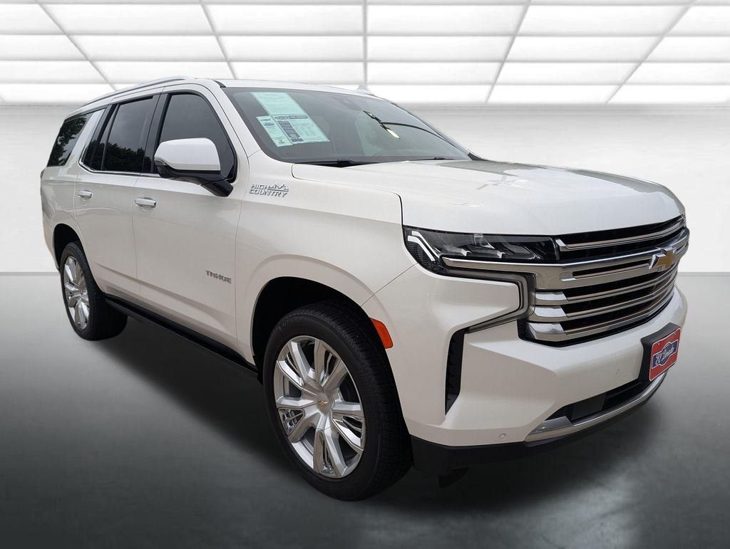 White (Iridescent Pearl Tricoat) 2021 Chevrolet Tahoe High Country 4WD SUV / Crossover Four-Wheel Drive