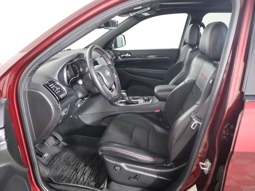 Thumbnail: 2021 Jeep Grand Cherokee - 20