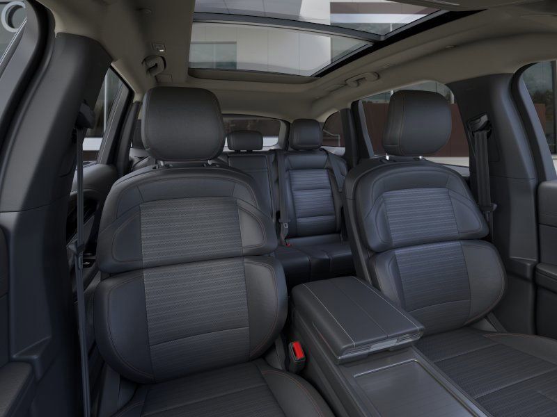 New 2026 White Platinum Clearcoat Metallic Lincoln Reserve image 10