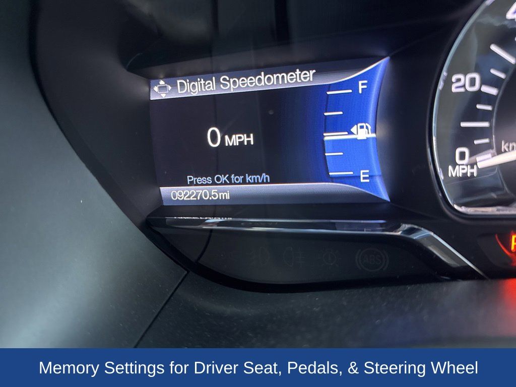 2017 Lincoln Navigator Select