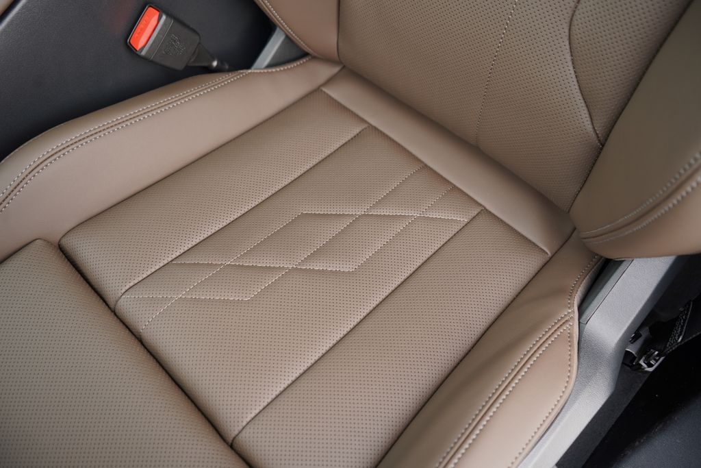 Thumbnail: 2026 BMW X3 - 11