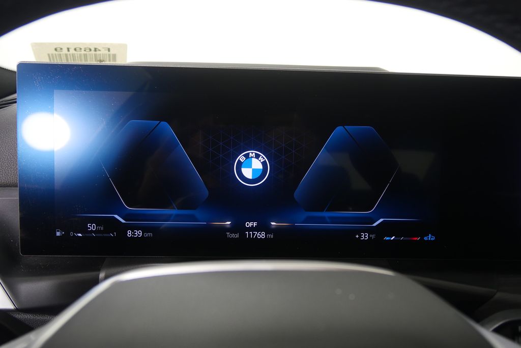 Thumbnail: 2025 BMW 3 Series - 21