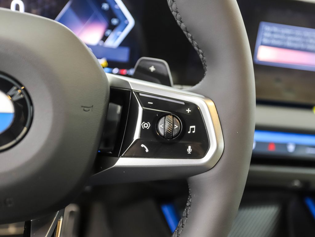 Thumbnail: 2025 BMW X3 - 14