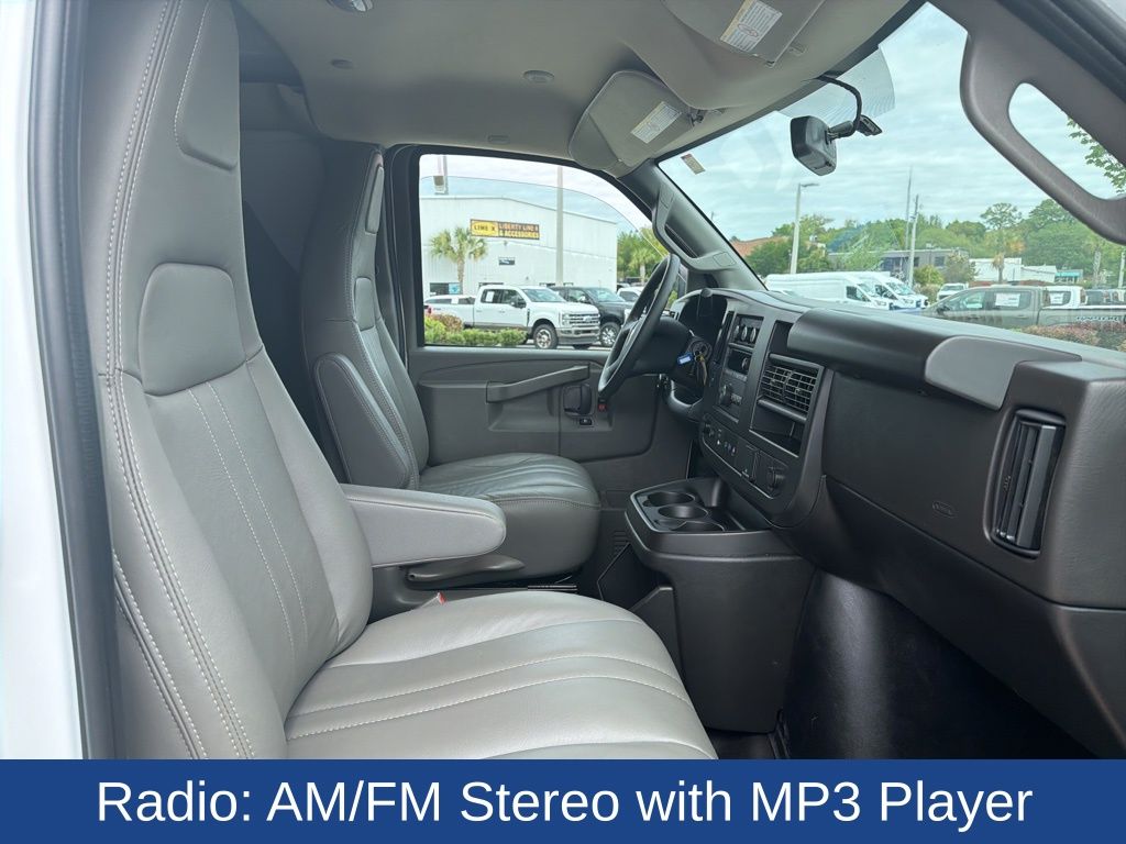 2026 Chevrolet Express Cargo 2500 Extended Wheelbase, WT, RWD