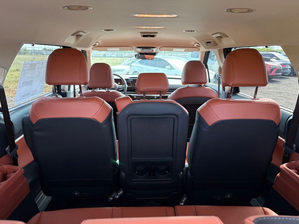 New 2026 Kia Carnival MPV Van