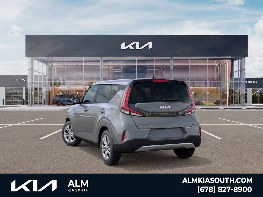 2025 Kia Soul LX photo 2