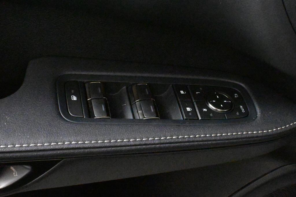 Thumbnail: 2025 Lexus RX - 29