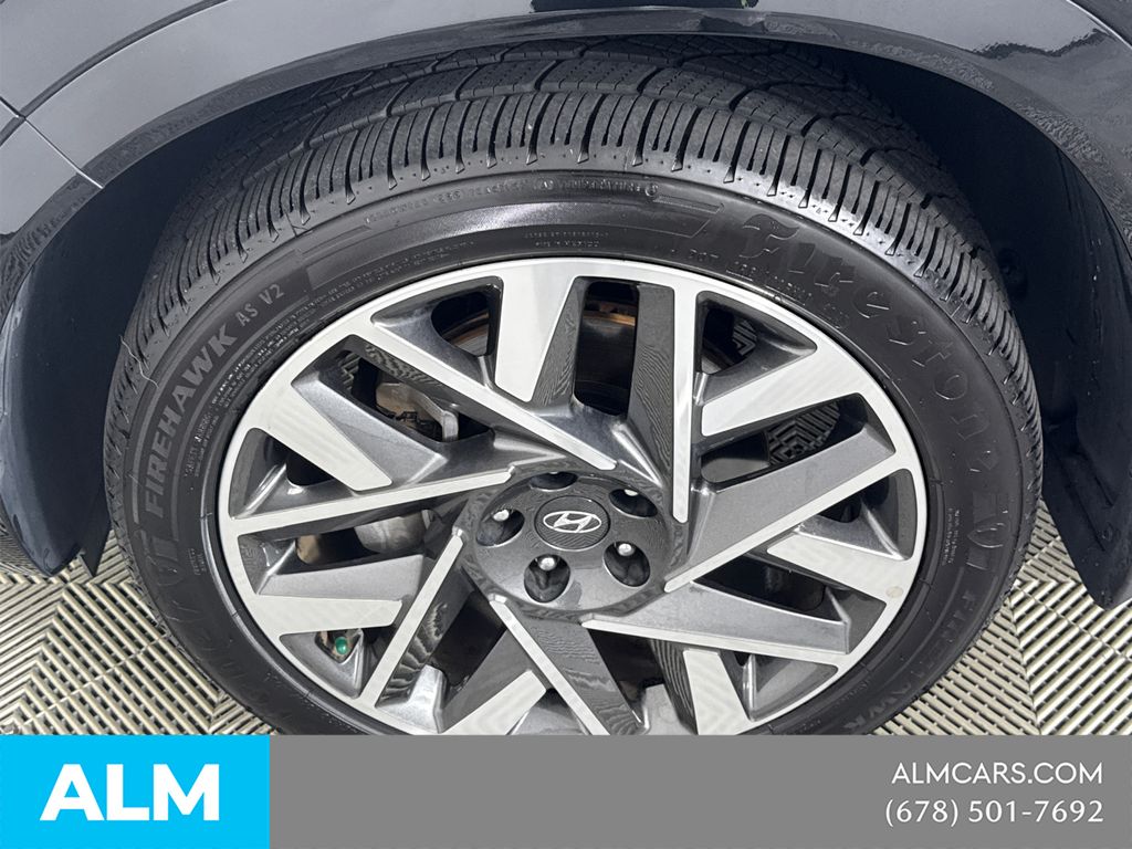 Used 2023 Black Hyundai Calligraphy image 14