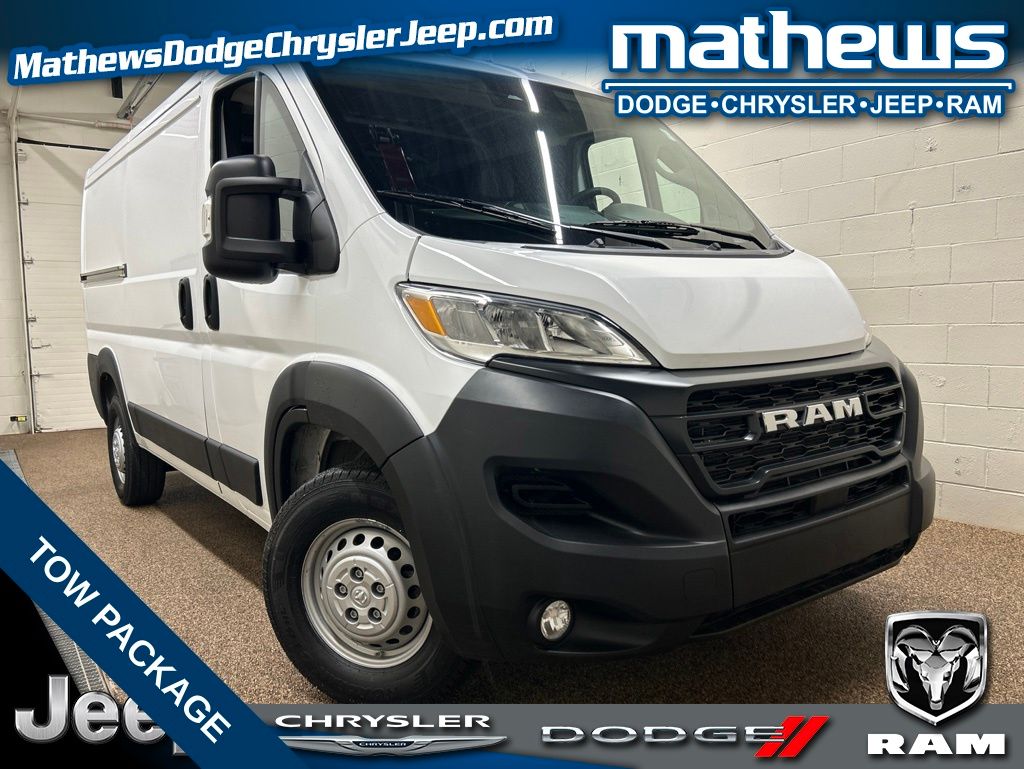 Bright White Clearcoat 2025 RAM ProMaster 2500 Tradesman 136 Low Roof Cargo Van FWD Van Front-Wheel Drive 9-Speed Automatic