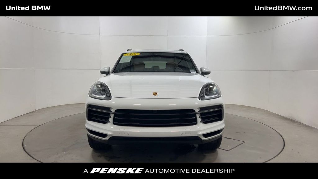 Thumbnail: 2023 Porsche Cayenne - 3