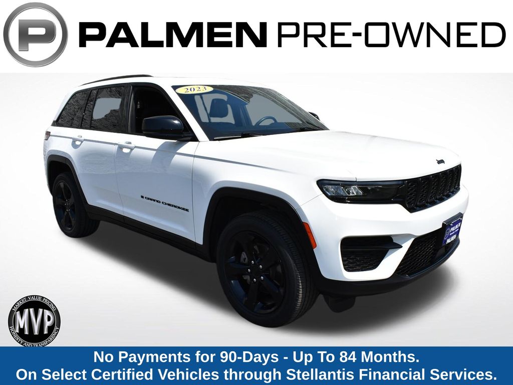 Bright White Clearcoat 2023 Jeep Grand Cherokee SUV / Crossover Four-Wheel Drive 8-Speed Automatic