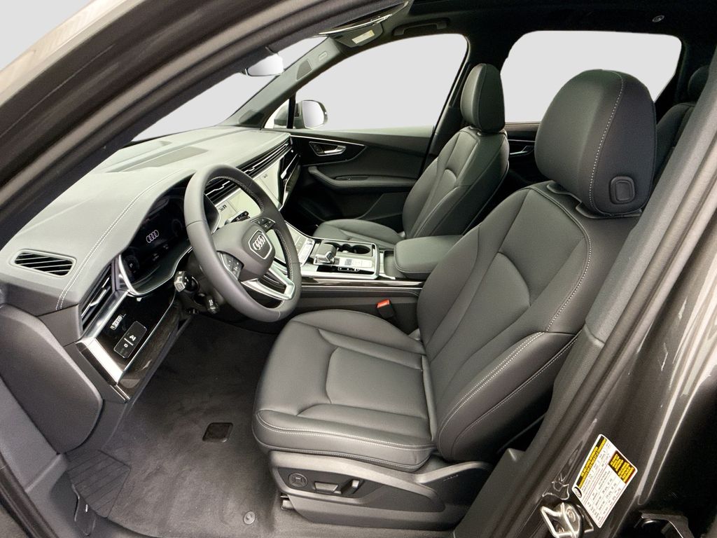 Thumbnail: 2026 Audi Q7 - 19