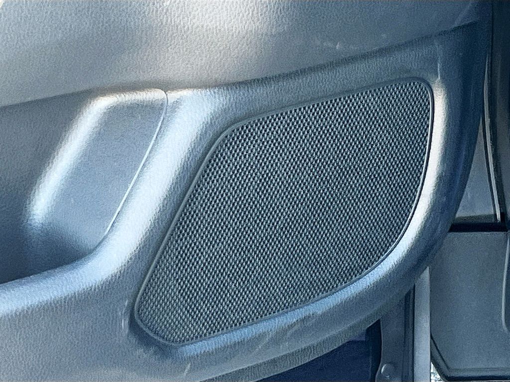 Used 2025 Blue Honda EX-L image 18