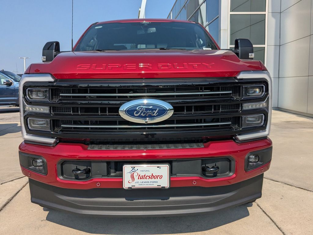 2026 Ford Super Duty F-350 SRW Platinum