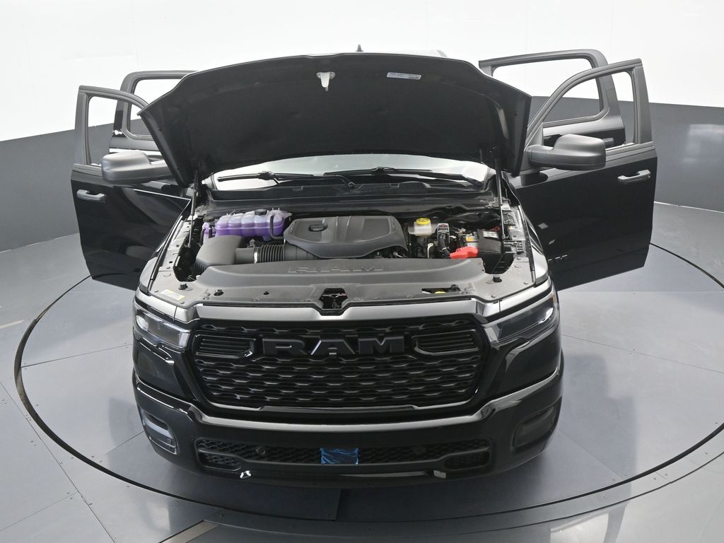 New 2026 Diamond Black Crystal Pearlcoat Ram Express image 65