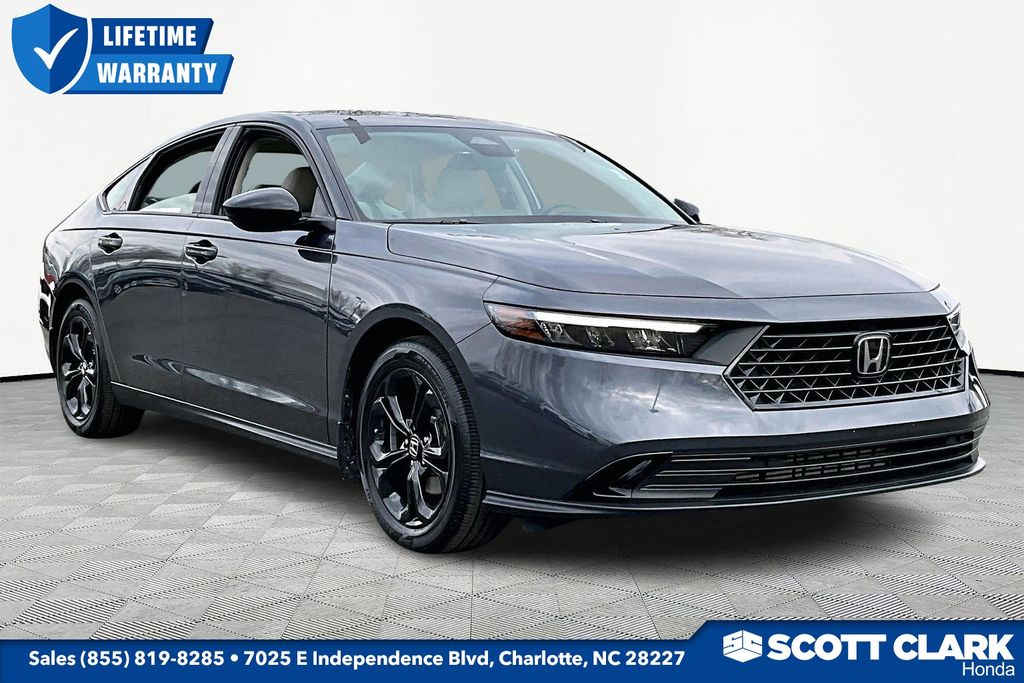 2025 Honda Accord Sedan SE