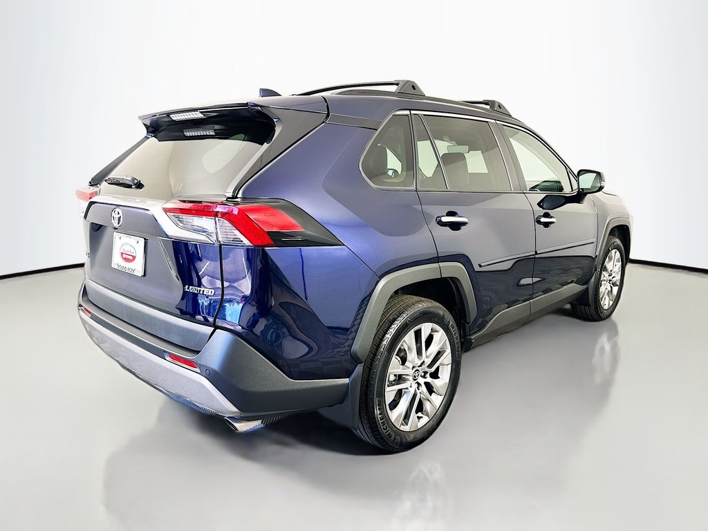 Thumbnail: 2024 Toyota RAV4 - 5