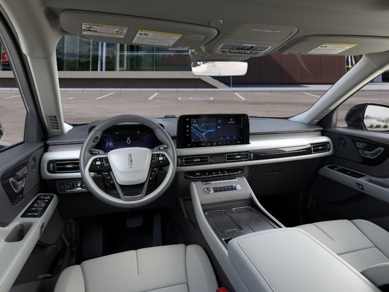 New 2026 Infinite Black Metallic Clearcoat Lincoln Reserve image 9