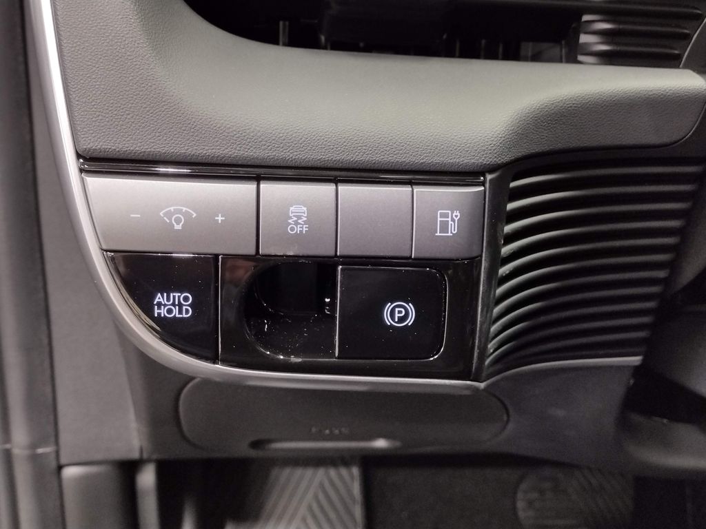 2026 Hyundai IONIQ 5 SE Standard Range