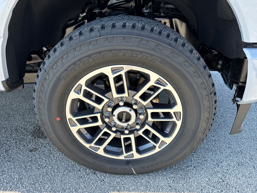 New 2026 Gray Ford Platinum image 12