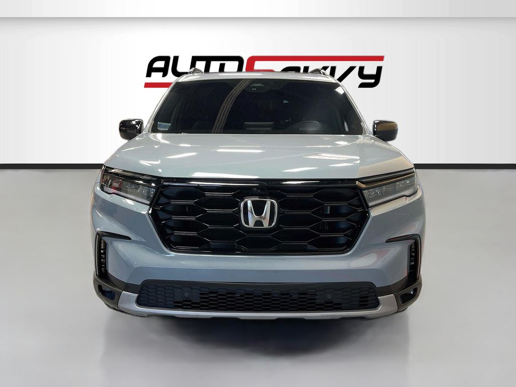 Used 2025 Gray Honda Black Edition image 2