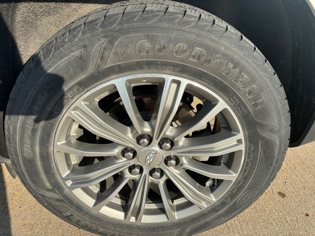Used 2017 Cadillac XT5 SUV