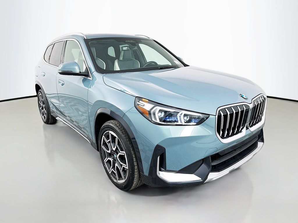 Thumbnail: 2026 BMW X1 - 3