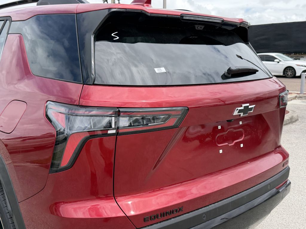 new 2026 Chevrolet Equinox car, priced at $33,895