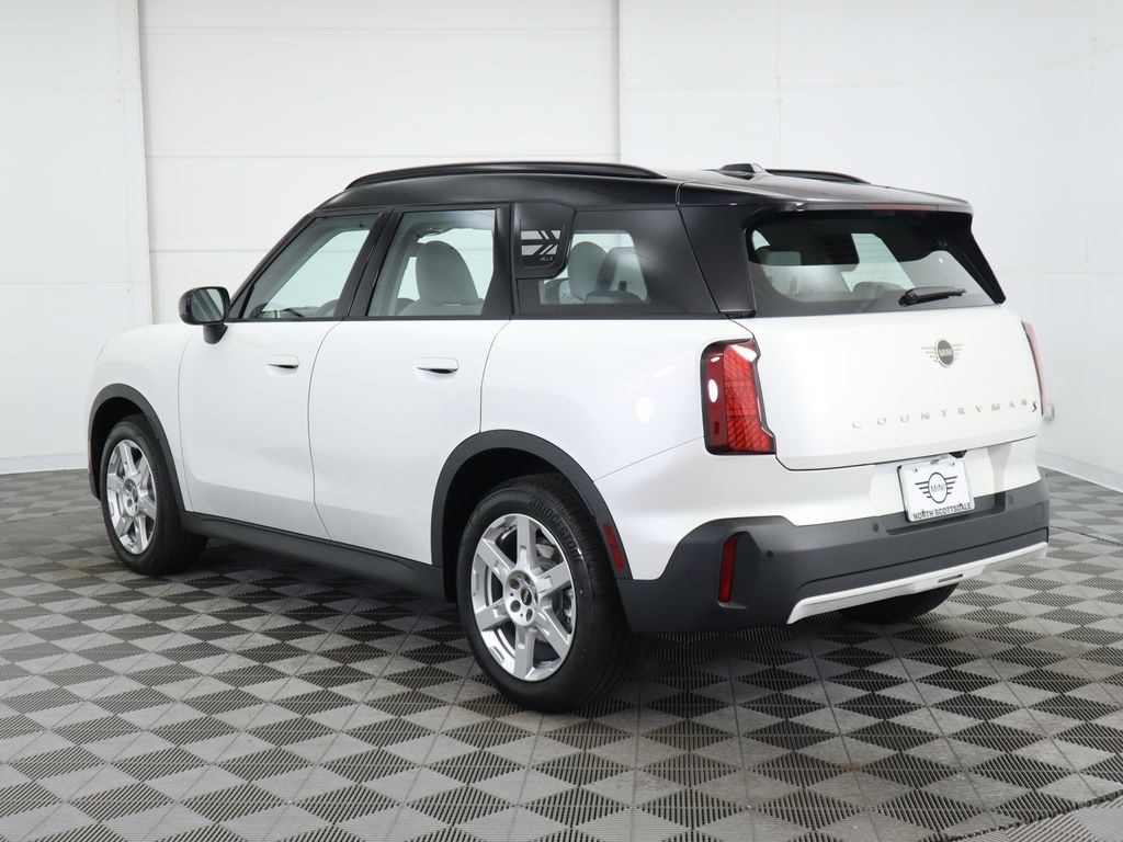 2025 MINI Cooper Countryman Base 8