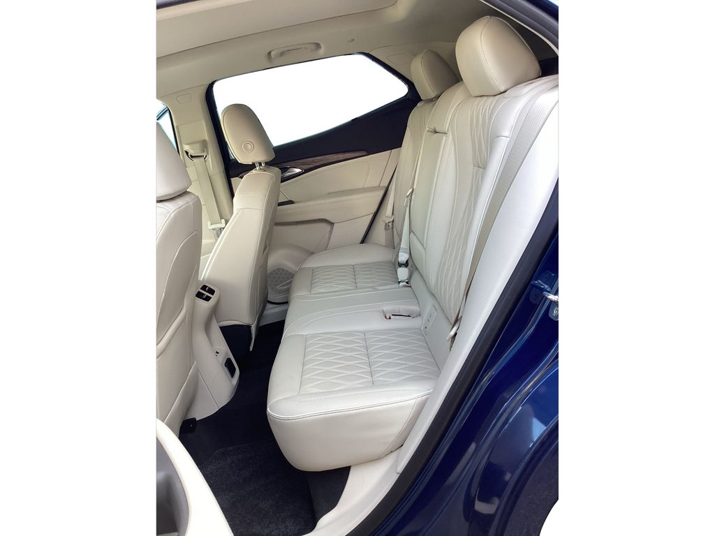 Used 2023 Buick Envision SUV