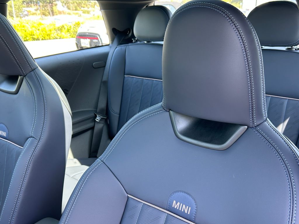 2025 MINI Cooper Hardtop 2 Door 14