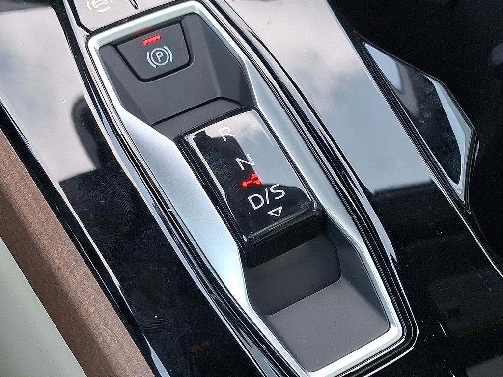 Thumbnail: 2025 Audi A5 - 13