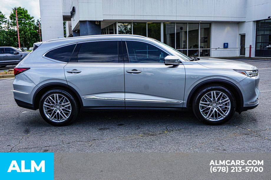 Used 2023 Silver Acura Advance image 9
