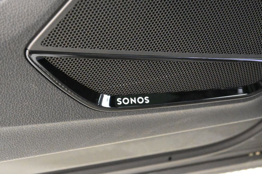 Thumbnail: 2025 Audi Q3 - 25