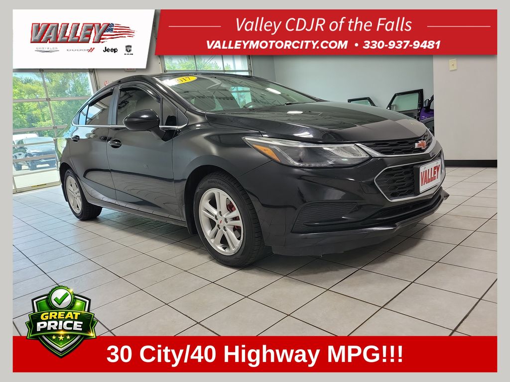 2017 Chevrolet Cruze LT Sedan FWD
