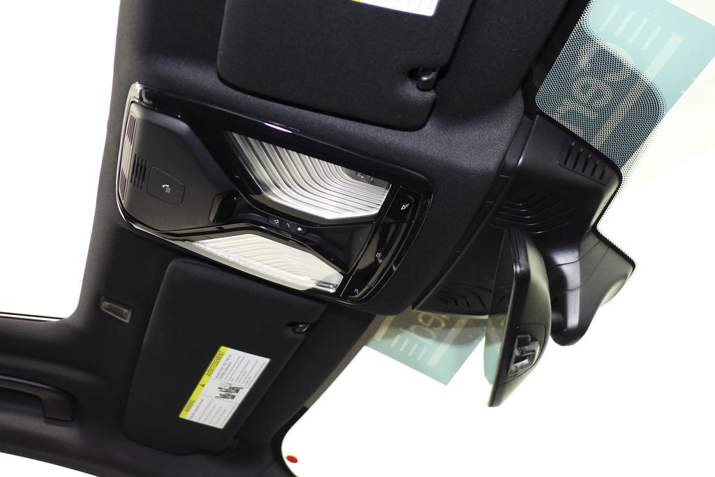 Thumbnail: 2022 BMW 5 Series - 16