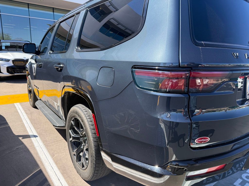 Thumbnail: 2024 Jeep Wagoneer - 3