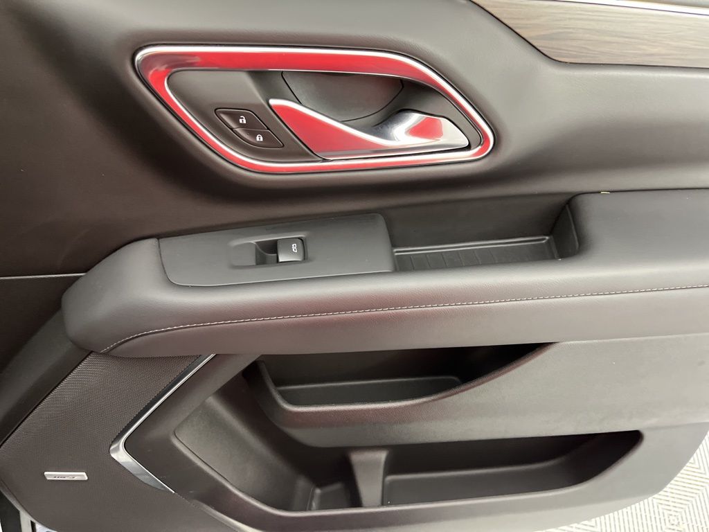 Thumbnail: 2024 Chevrolet Suburban - 12