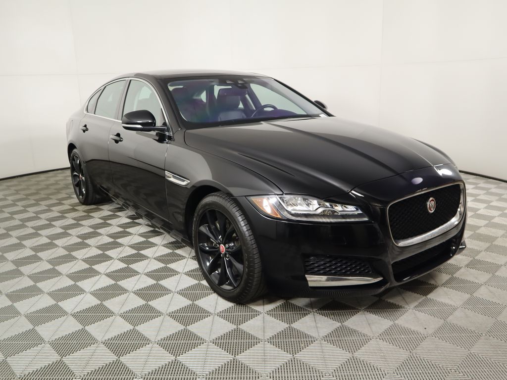 2018 Jaguar XF Premium 3