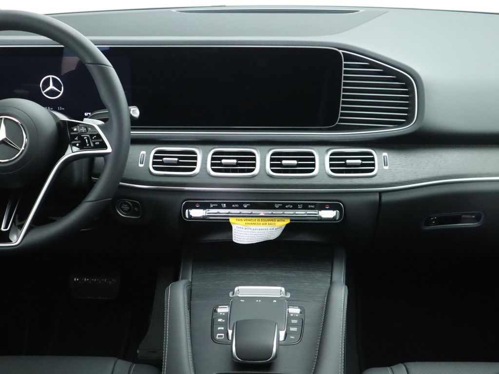 Thumbnail: 2026 Mercedes-Benz GLE - 15