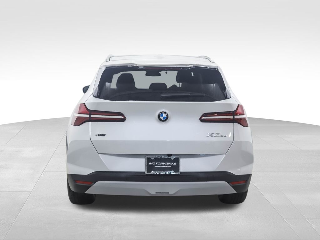 Thumbnail: 2025 BMW X3 - 4