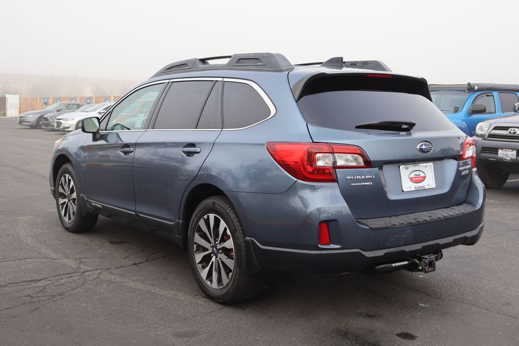 2016 Subaru Outback 2.5i Limited 7