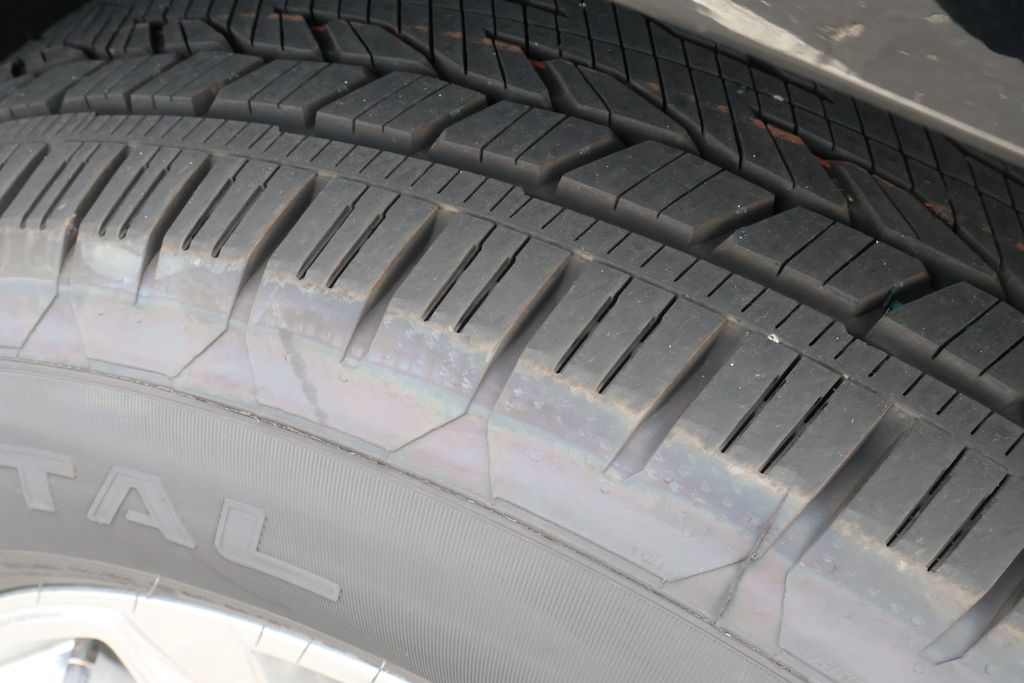 Thumbnail: 2025 Chevrolet Tahoe - 6