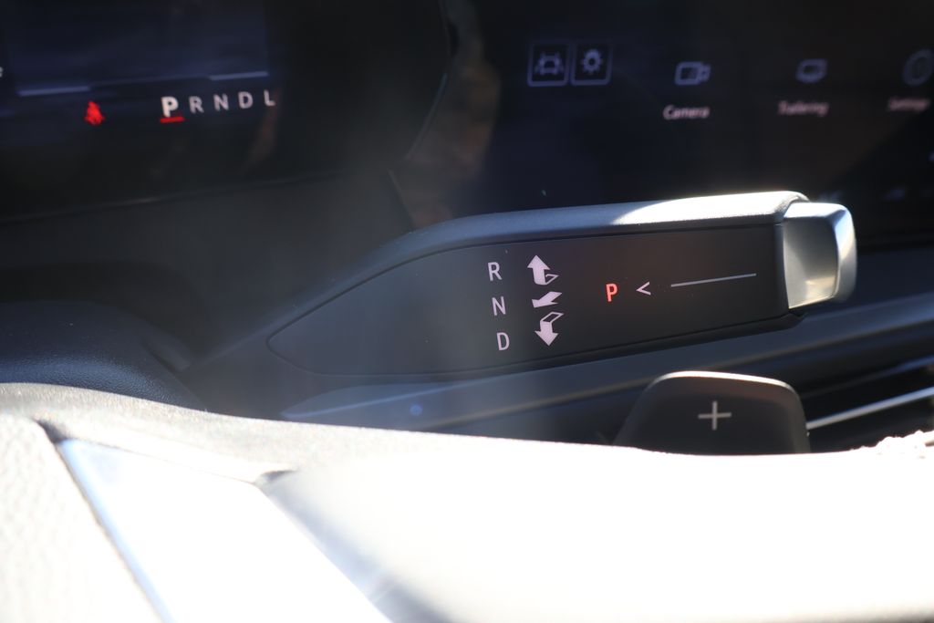 Thumbnail: 2026 Chevrolet Traverse - 22