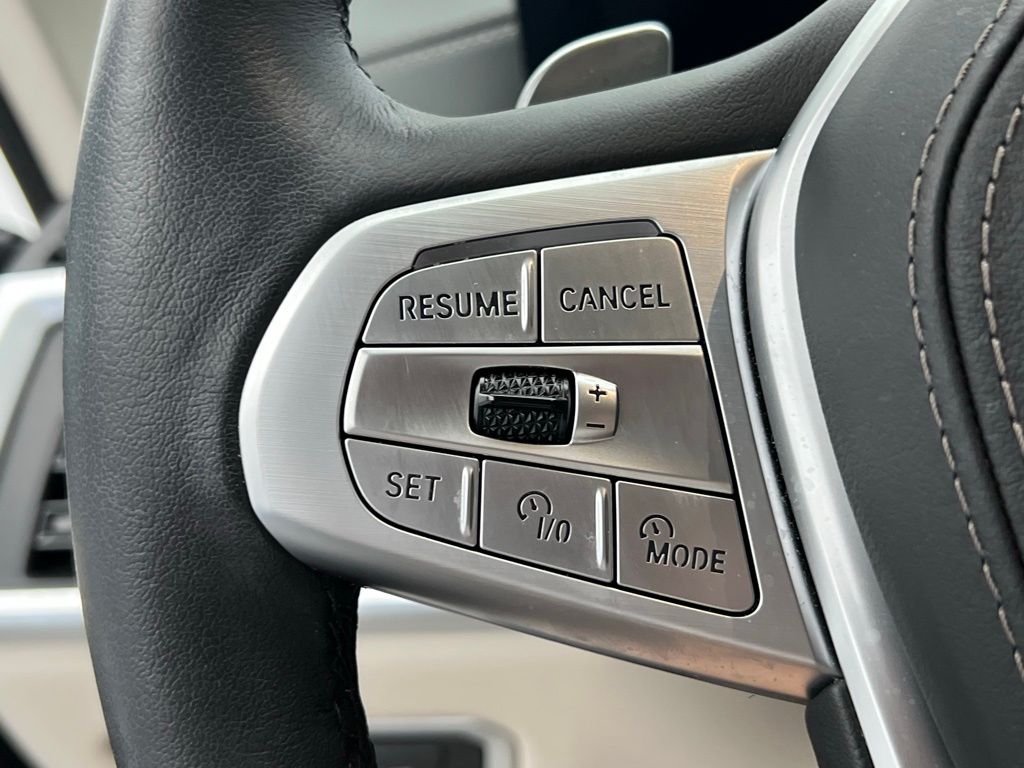 Thumbnail: 2024 BMW X7 - 20