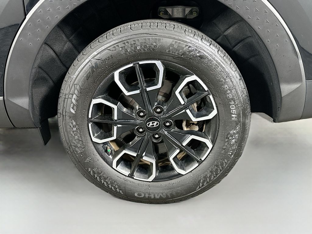 Used 2022 Black Hyundai SEL image 33