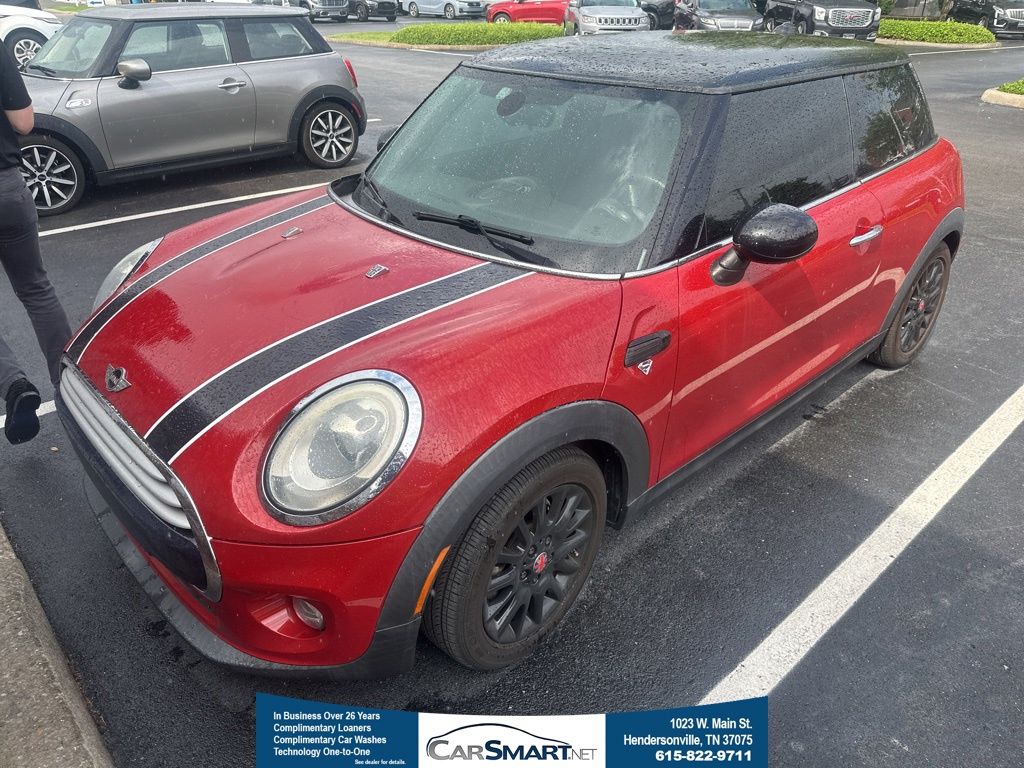 Blazing Red 2015 MINI Cooper 2-Door Hatchback FWD Hatchback Front-Wheel Drive 6-Speed Automatic